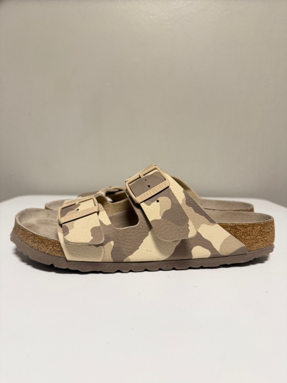 Birkenstock Arizona Desert Soil Gray/Taupe Birko-Flor Sandals Women’s US 9-9.5